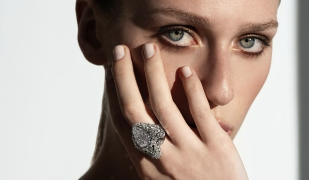 новая коллекция высокого ювелирного искусства Chanel Reach for the stars