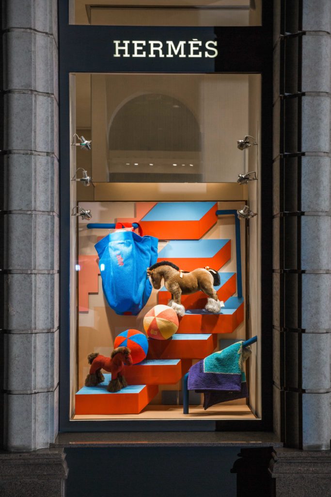Витрины Hermès 