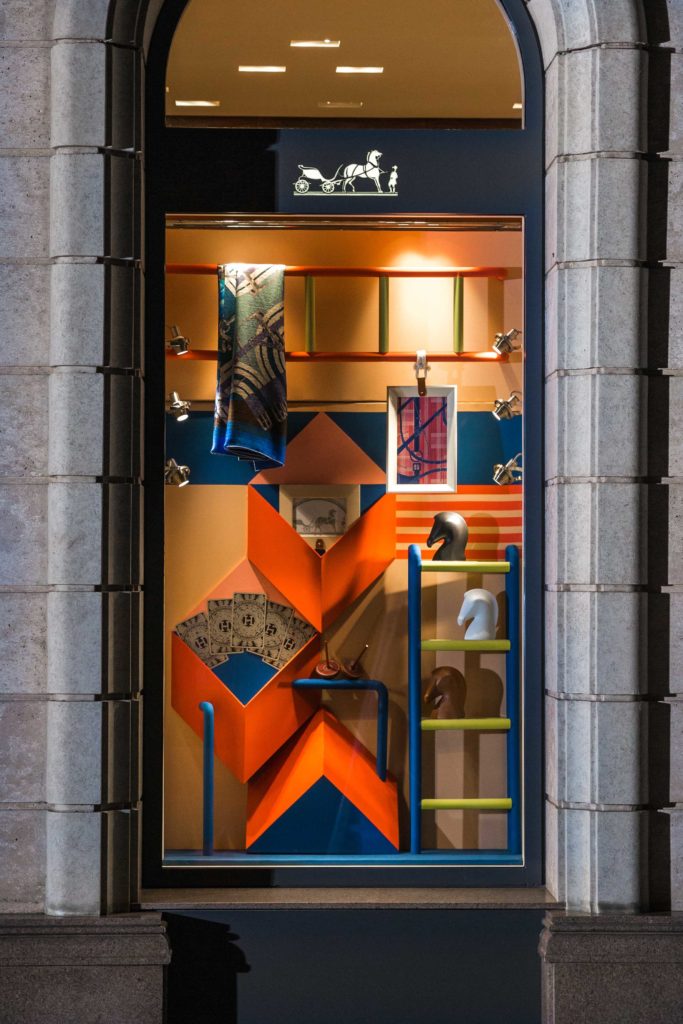 Витрины Hermès 