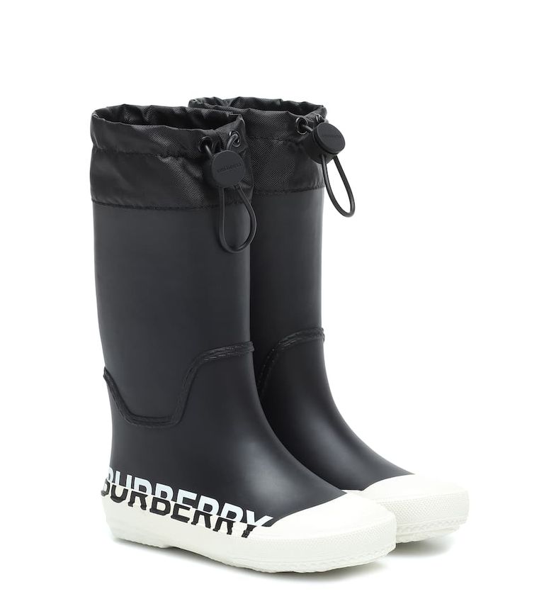 детские сапоги burberry