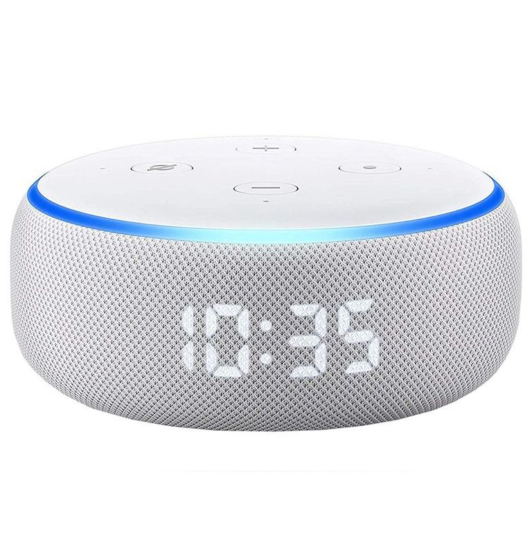 что подарить на 14 февраля: Виртуальный ассистент Amazon Alexa