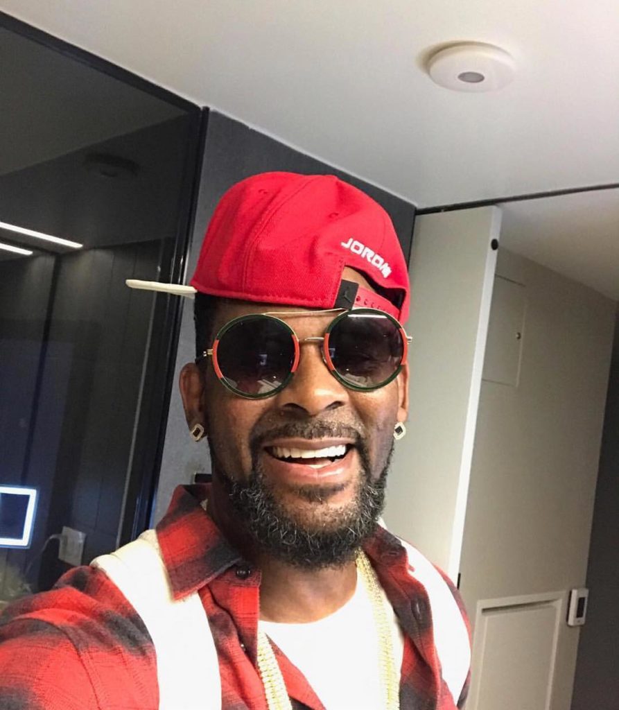  рэпер R.Kelly