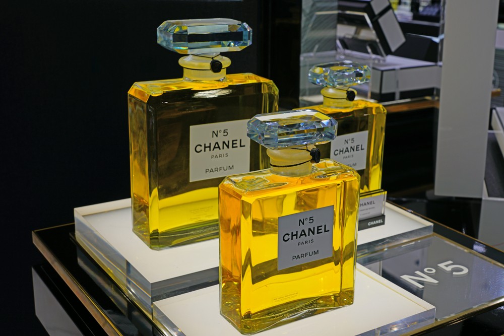 CHANEL No. 5 
