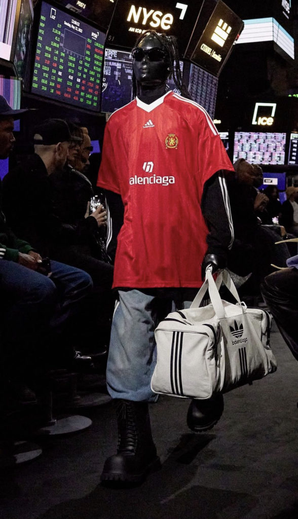 Balenciaga весна-лето 2023