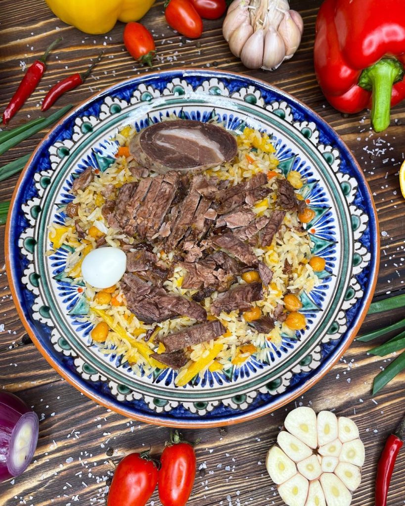 вкусный плов в Алматы