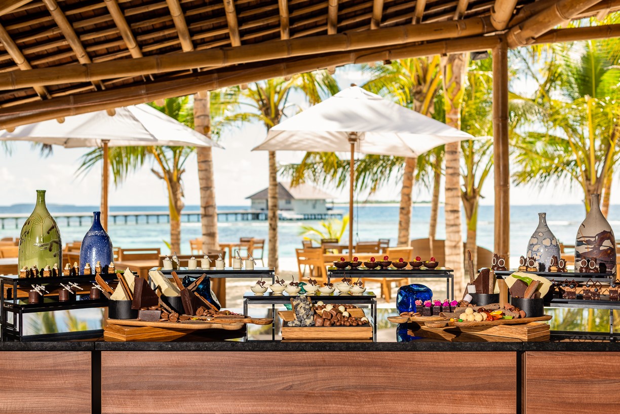 Mövenpick Resort Kuredhivaru Maldives