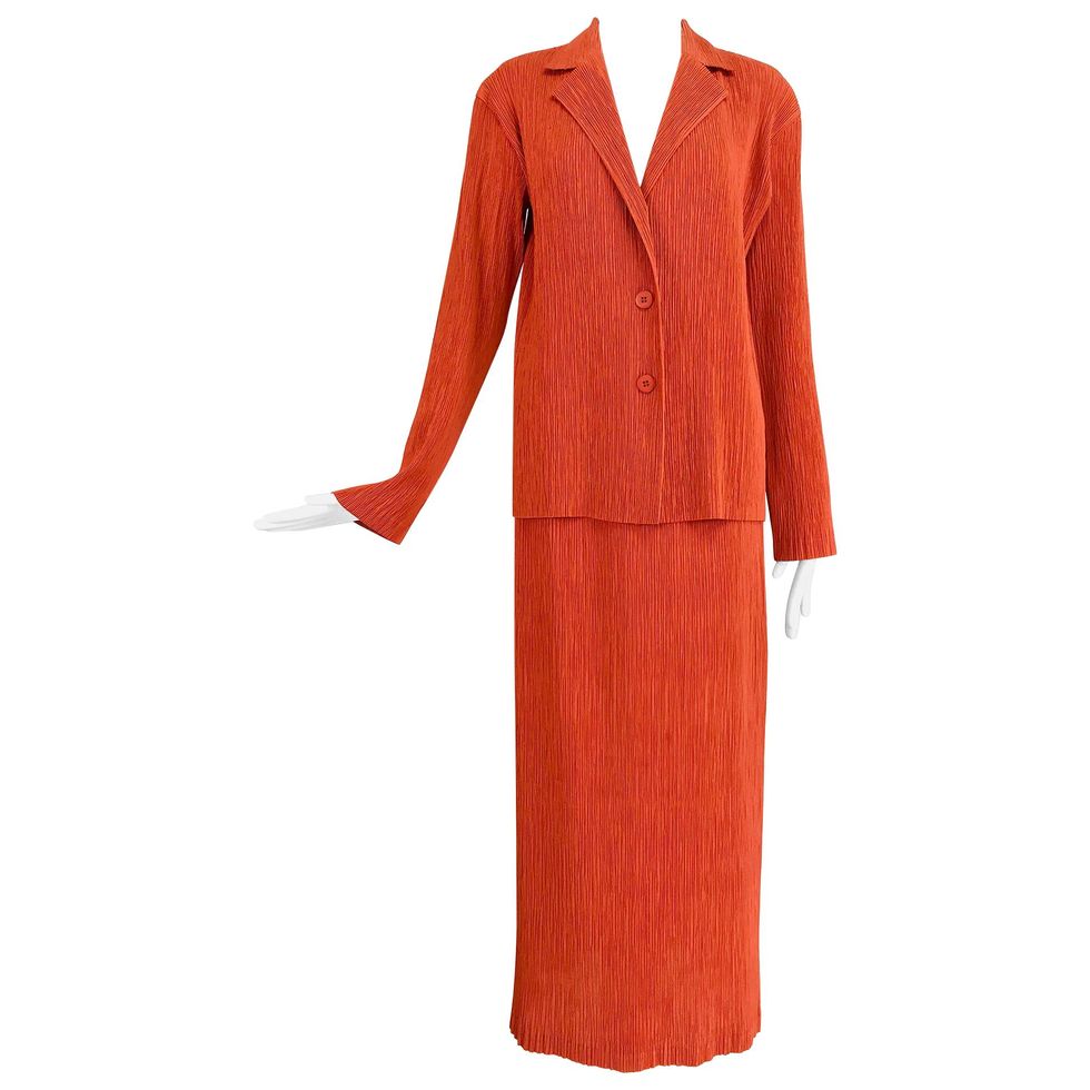 Pleats Please Issey Miyake