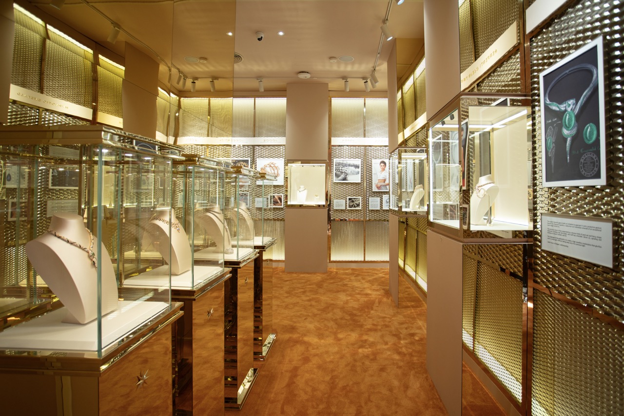 Bulgari Serpenti Factory