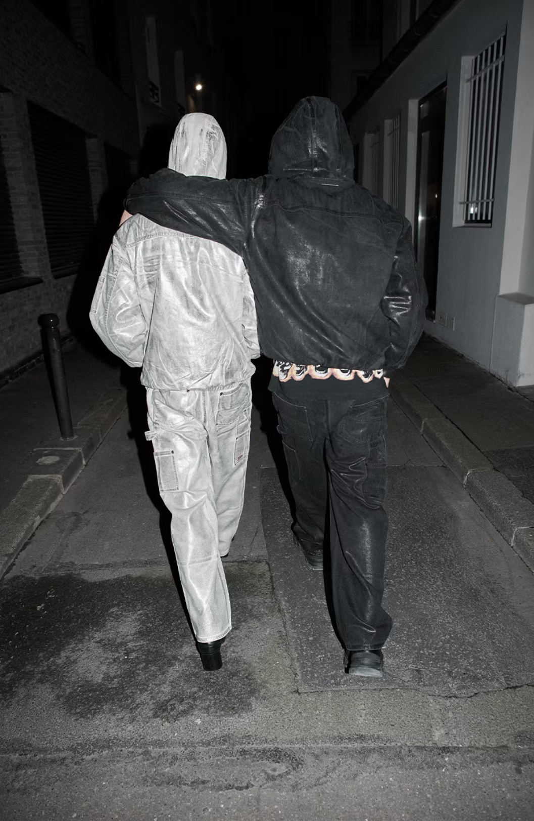 Supreme и MM6 Maison Margiela