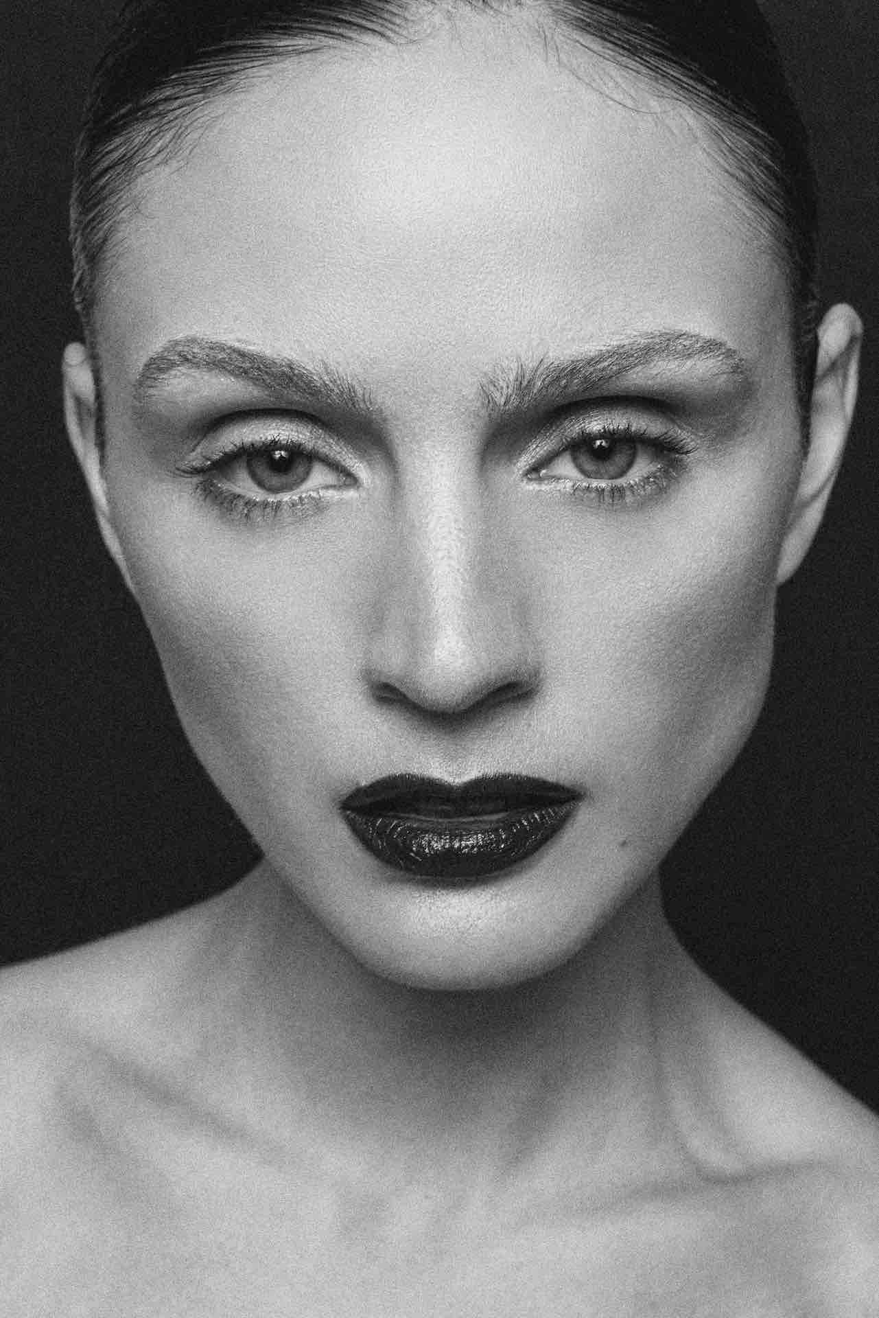 Темная чувственность 