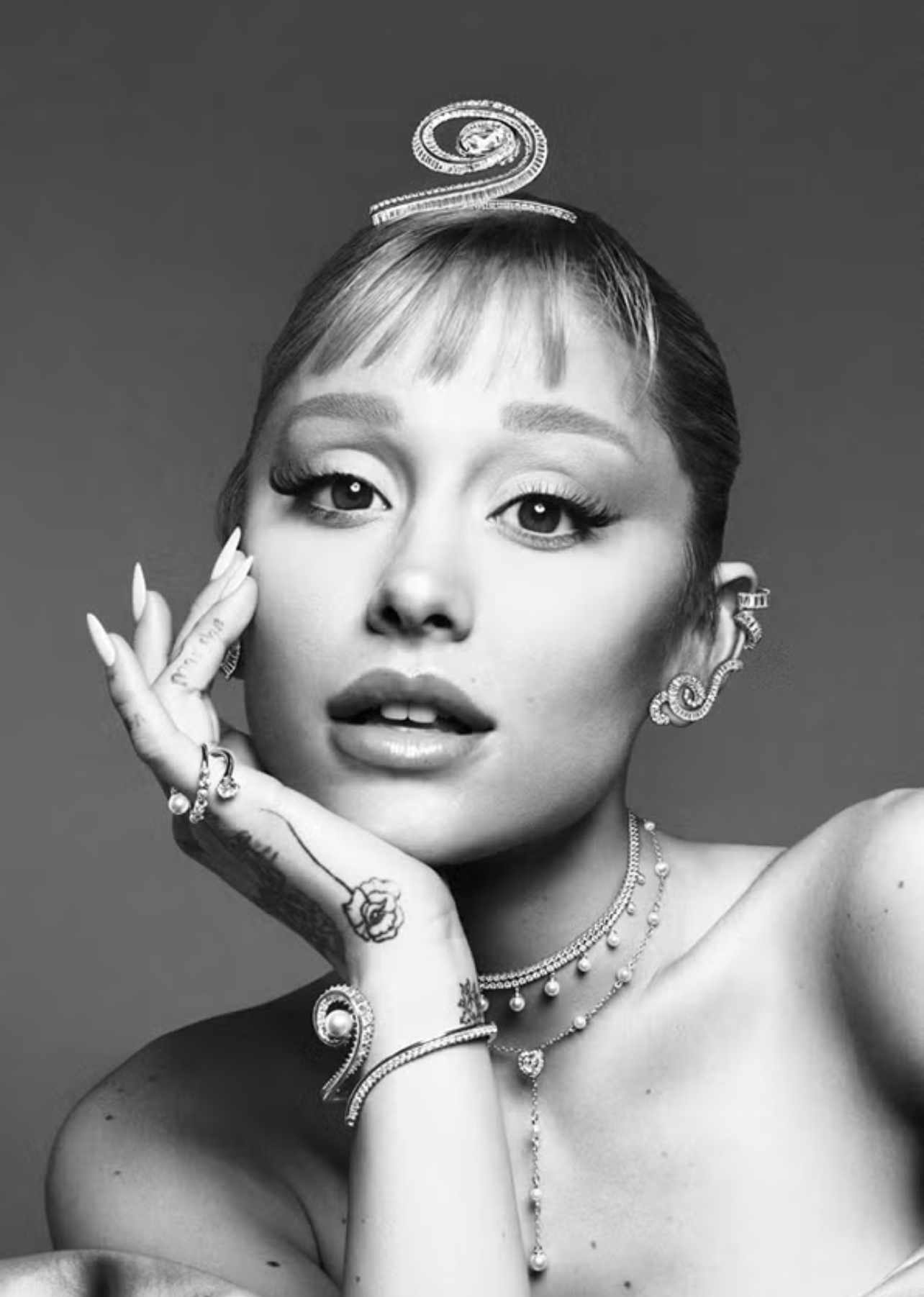 Ариана Гранде Swarovski