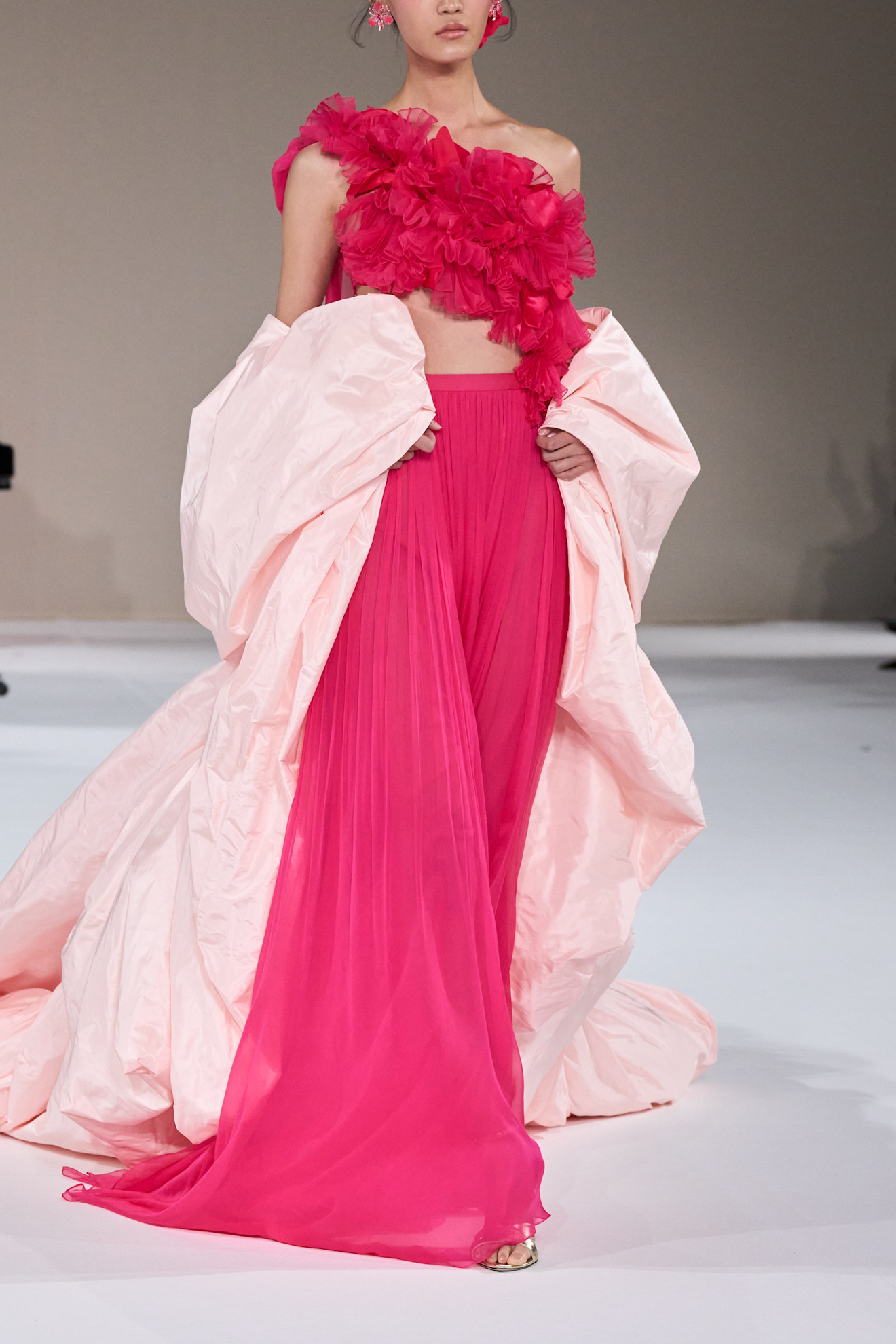 Неделя высокой моды