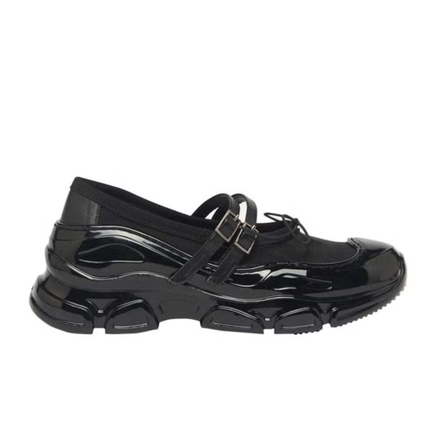 тренды кроссовок 2025 года