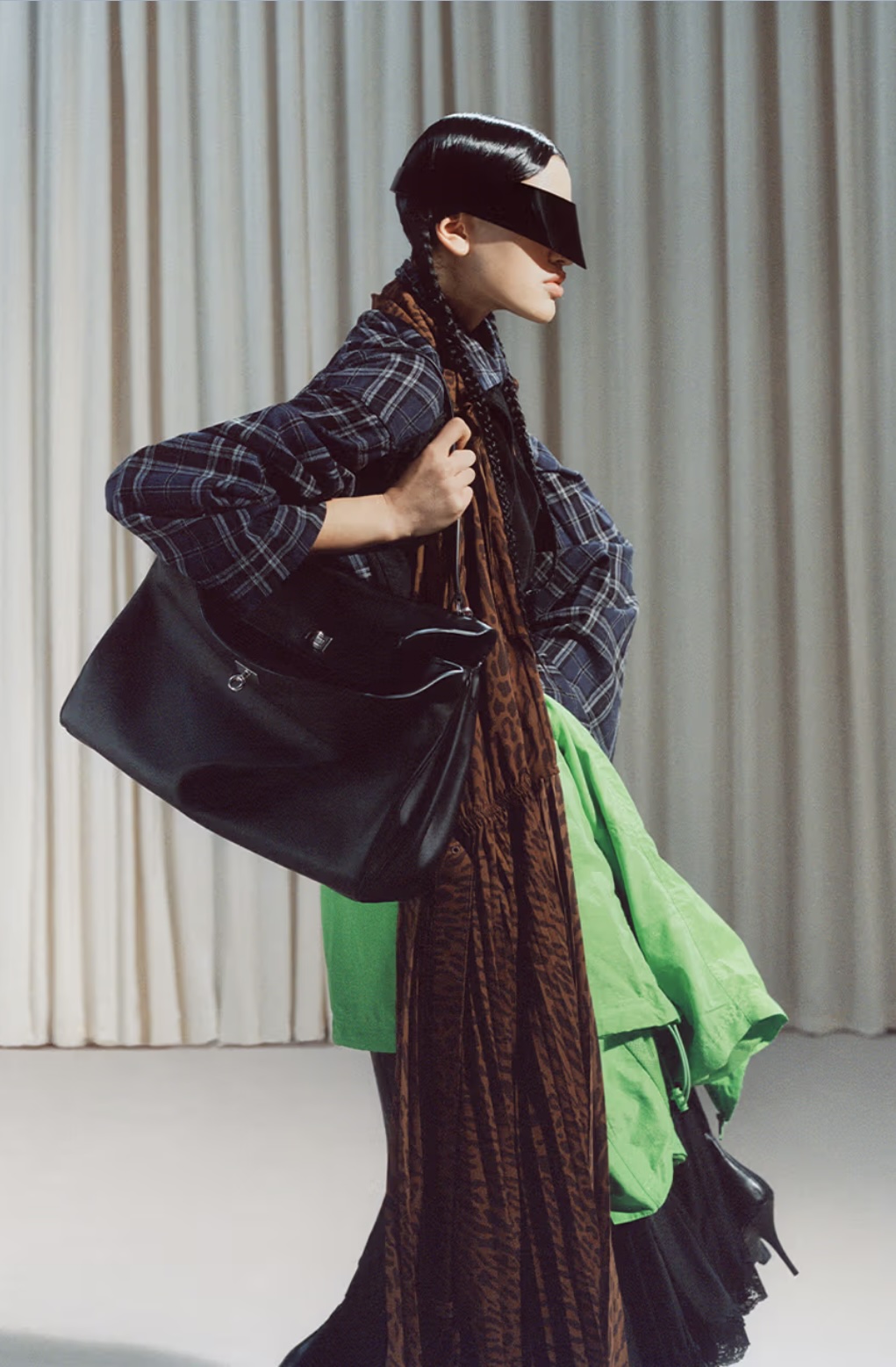 Кампейн летней коллекции Balenciaga