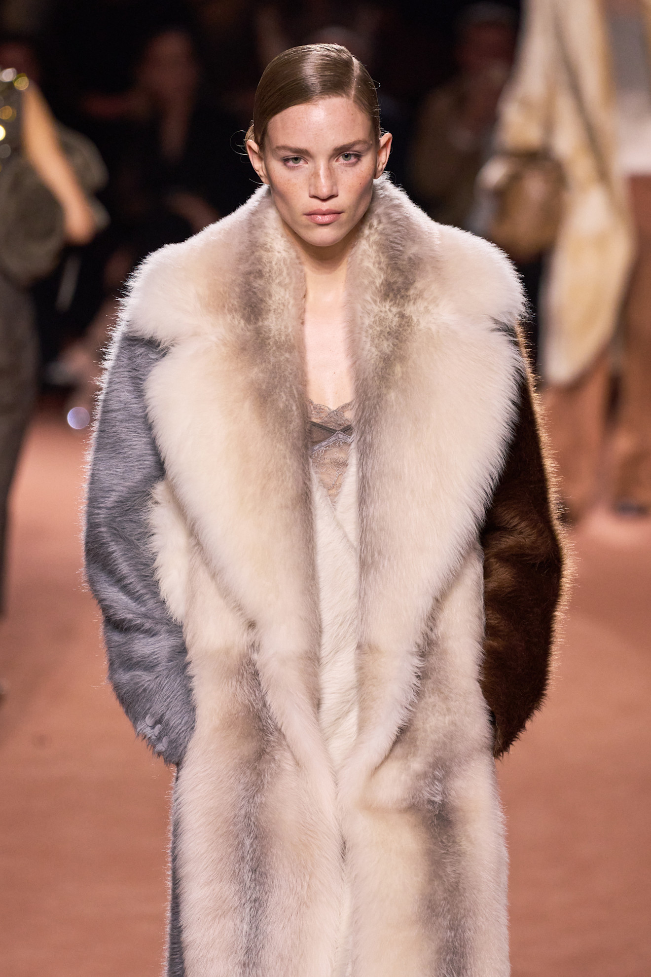 Sciura стилі дәуіріне аяқ бастық, енді оны өзгерту мүмкін емес