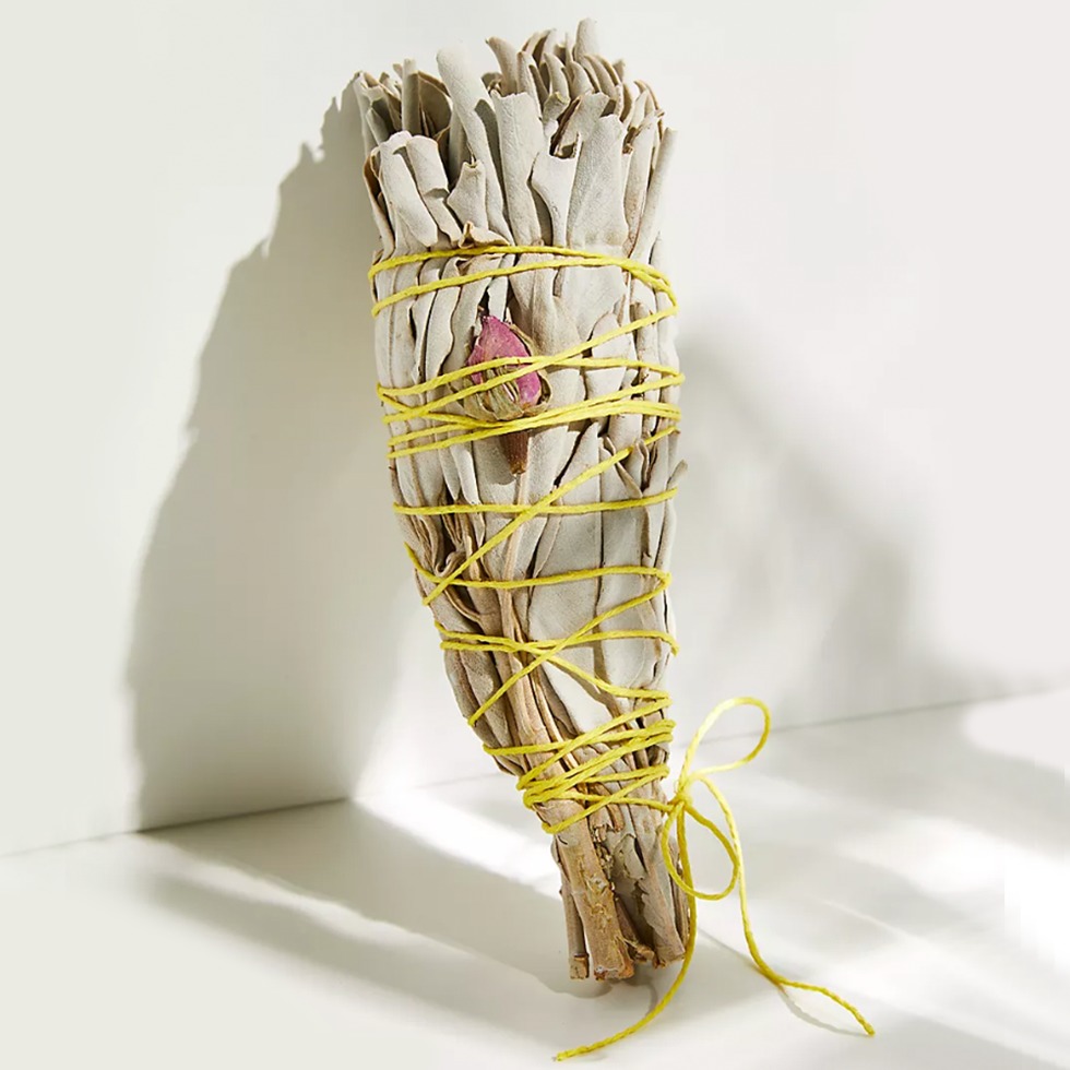 Белла Хадид жақсы көретін өзін-өзі күтудің ең сүйікті рәсімдері