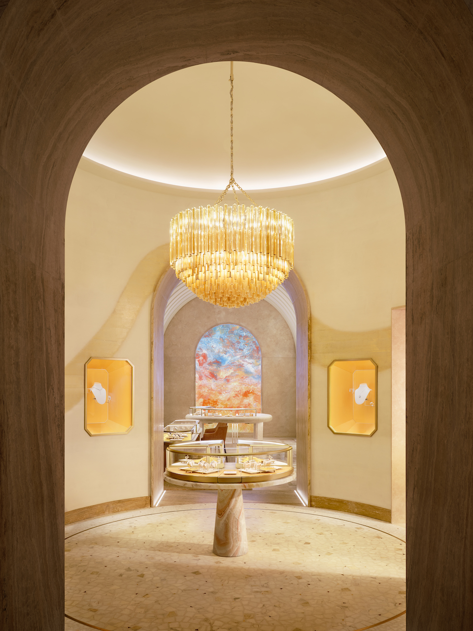 флагман Bvlgari