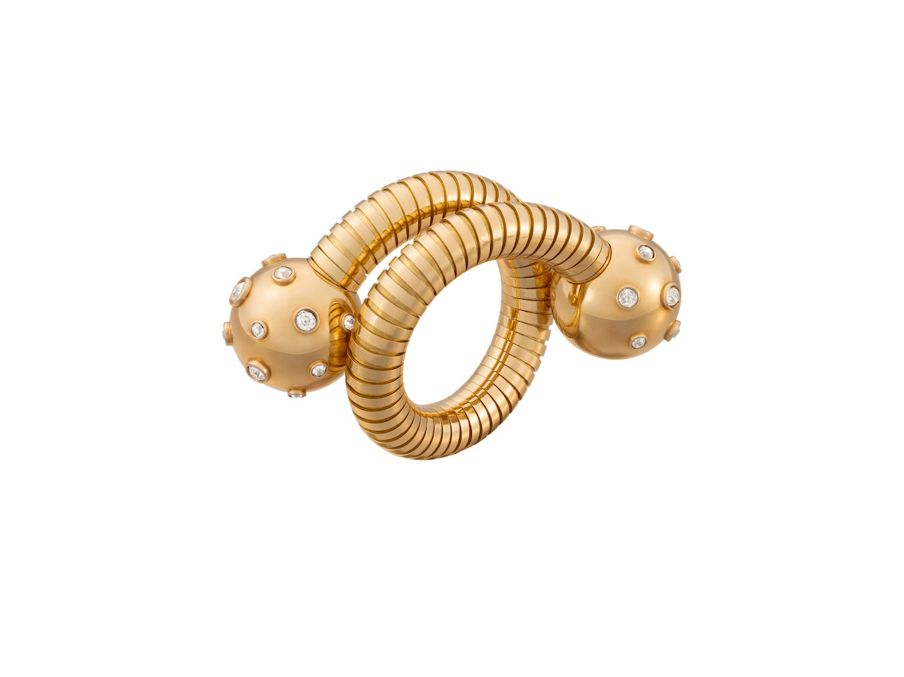 флагман Bvlgari